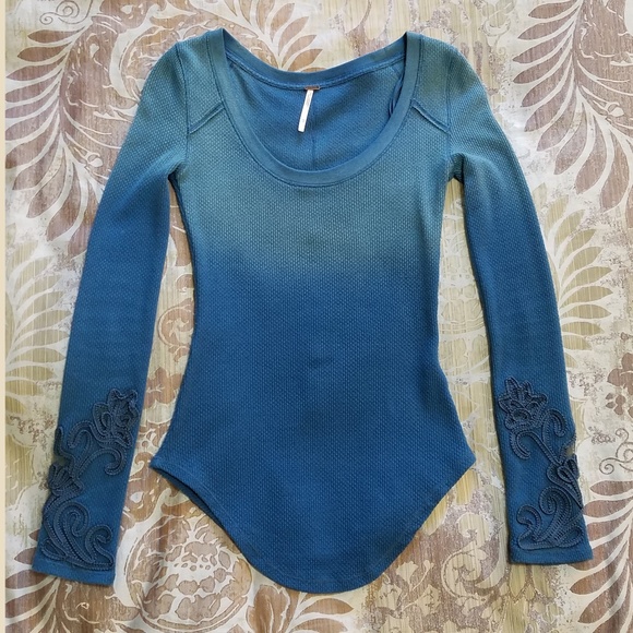 Free People Tops - Free People Ombre Peacock Blue Embroidered Top XS